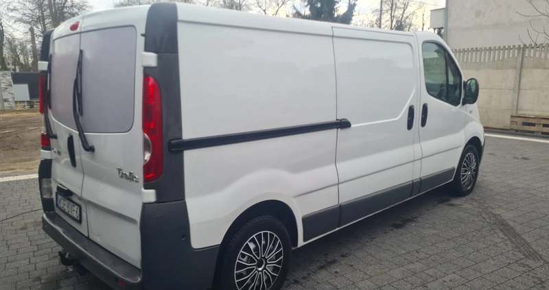 Renault Trafic cena 17900 przebieg: 335000, rok produkcji 2008 z Sierpc małe 46